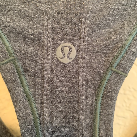 Lululemon Swiftly Tech Racerback - Picture 10 of 10